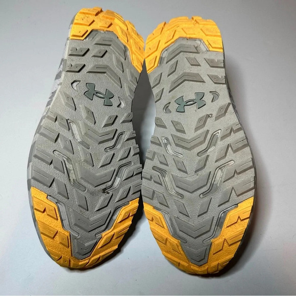 Under Armour Women Charged Bandit Tr 2  Gray Running Shoes Sz 6.5 (234 Box 27) - Picture 8 of 9